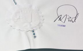 umowa sprzedazy notariusz